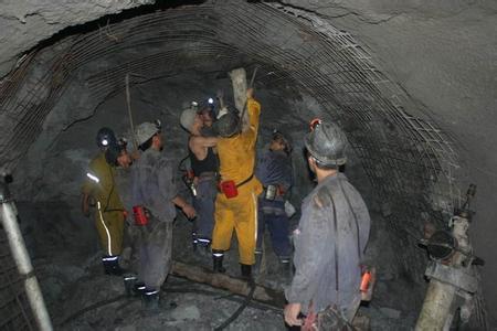 磁县工程爆破中的危险因素分析以及应对工程爆破危险的措施